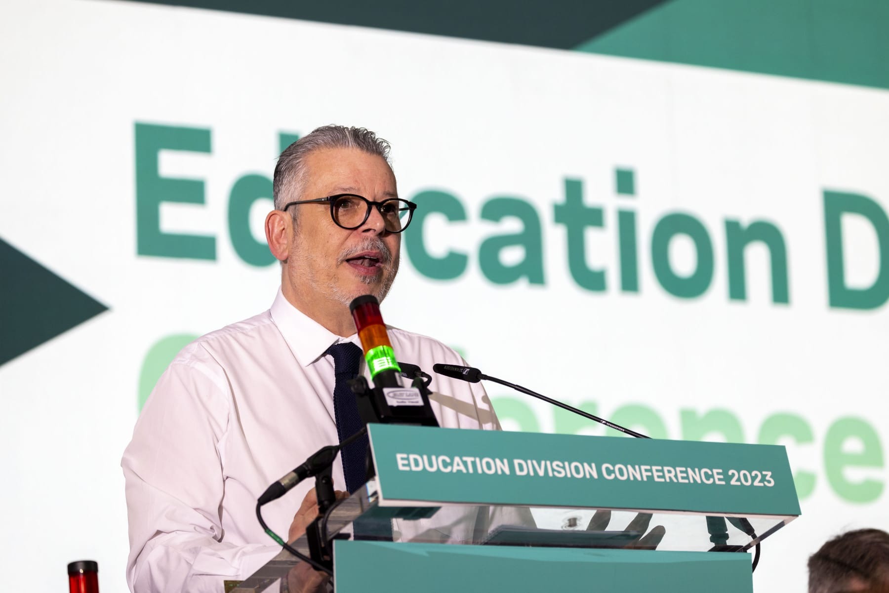 Andy called on the minister to continue her work with the Department of Education and the National Council for Special Education (NCSE) to bring clarity on the direction of the special education sector.