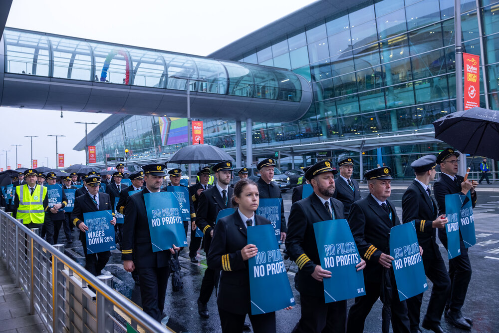 No pilots, no profit: 500 pilots took part in the rally and picket at Dublin Airport last Saturday