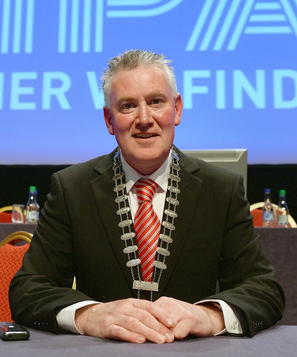 President of IMPACT from 2014-2016, Jerry King sadly left us in April 2022. The Fórsa Gaeltacht scholarship scheme was named in recognition of his long service to the union and his desire to see us all fulfill our potential through education.