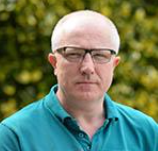 Fórsa official Tony Martin said the local reps pursued the resumption of pay scale progression and a return to the appropriate scale point for the long-term staff affected by this anomaly.